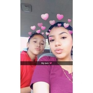 Meet your Posher, Suzanna